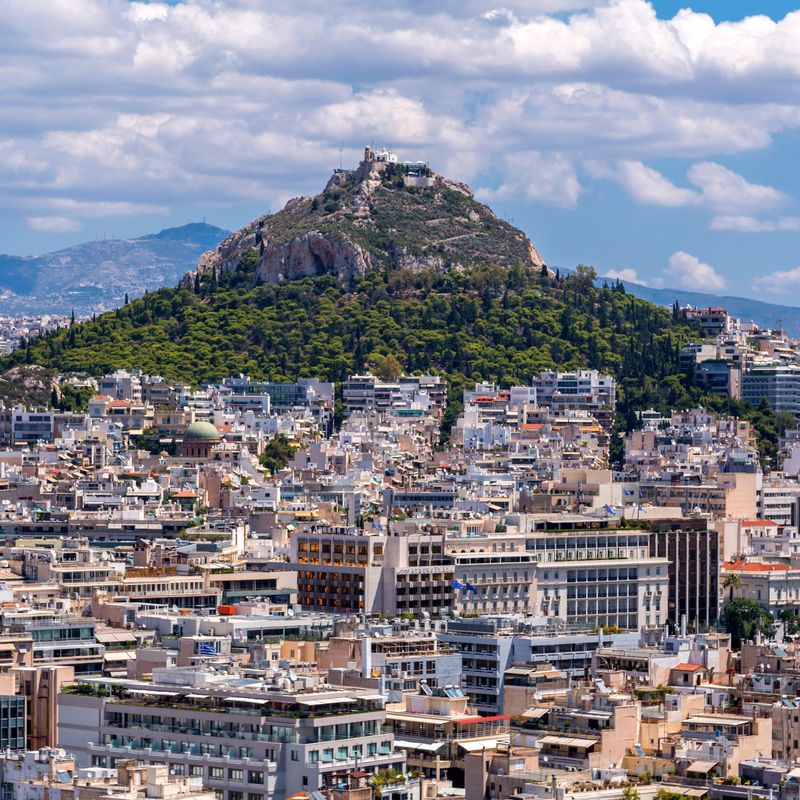 Demand for housing in Greece exceeds supply: €45billion investment needed by 2030